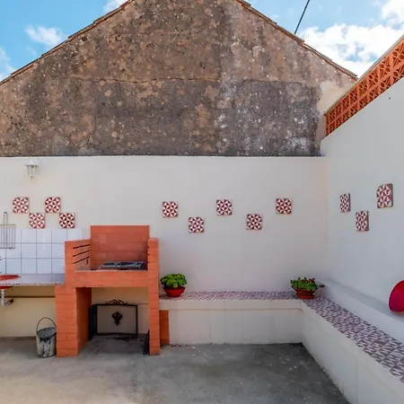 Casa Julio Henriques *