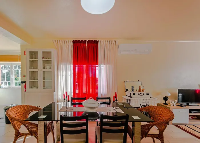 Casa Júlio Henriques * Caldas Da Rainha