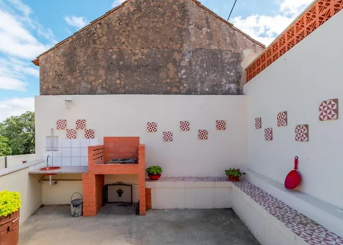 Casa Júlio Henriques *